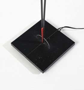 INGO MAURER & FRANZ RINGELHAN : Lampada da terra mod. Ilios  - Asta Asta 443 | DESIGN E ARTI DECORATIVE DEL NOVECENTO Online - Associazione Nazionale - Case d'Asta italiane