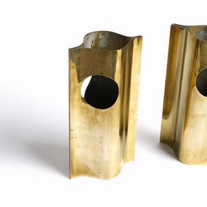 RIZZATO PAOLO : Coppia di vasi per Atelier des Orfevres, Padova  - Asta Asta 443 | DESIGN E ARTI DECORATIVE DEL NOVECENTO Online - Associazione Nazionale - Case d'Asta italiane