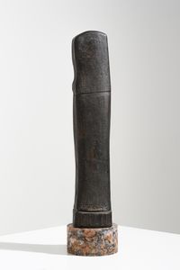 BURCHIELLARO LORENZO (n. 1933) : Madonna con Bambino Scultura  - Asta Asta 443 | DESIGN E ARTI DECORATIVE DEL NOVECENTO Online - Associazione Nazionale - Case d'Asta italiane