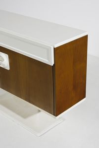 MANIFATTURA ITALIANA : Credenza a due cassetti e due ante  - Asta Asta 443 | DESIGN E ARTI DECORATIVE DEL NOVECENTO Online - Associazione Nazionale - Case d'Asta italiane