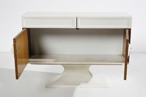 MANIFATTURA ITALIANA : Credenza a due cassetti e due ante  - Asta Asta 443 | DESIGN E ARTI DECORATIVE DEL NOVECENTO Online - Associazione Nazionale - Case d'Asta italiane
