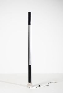 ARREDOLUCE : nello stile di. Lampada da terra  - Asta Asta 443 | DESIGN E ARTI DECORATIVE DEL NOVECENTO Online - Associazione Nazionale - Case d'Asta italiane