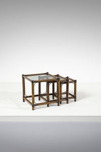 MANIFATTURA ITALIANA - Tre tavolini impilabili