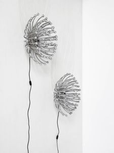 STUDIO TETRARCH - Coppia di lampade da parete mod. Pistillo per Valenti, Milano