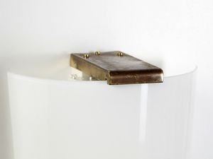 MANIFATTURA ITALIANA : Coppia di lampade da parete  - Asta Asta 443 | DESIGN E ARTI DECORATIVE DEL NOVECENTO Online - Associazione Nazionale - Case d'Asta italiane