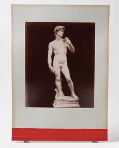 Raccolta di fotografie all'albumina Album con vedute di Genova, Pisa, Siena, Firenze, Torino, e dintorni  - Asta Libri antichi e rari, Stampe, Vedute e Mappe - Associazione Nazionale - Case d'Asta italiane