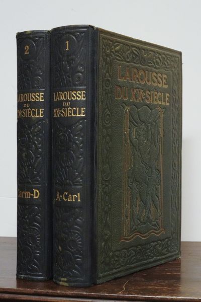 Larousee du XX sicle, Parigi Larousee du XX sicle, Librarie Larousse, Parigi. volume I; volume II; volume III; volume IV; volume V; volume VI; volume VII. (completo)  - Asta Libri Antichi - Associazione Nazionale - Case d'Asta italiane