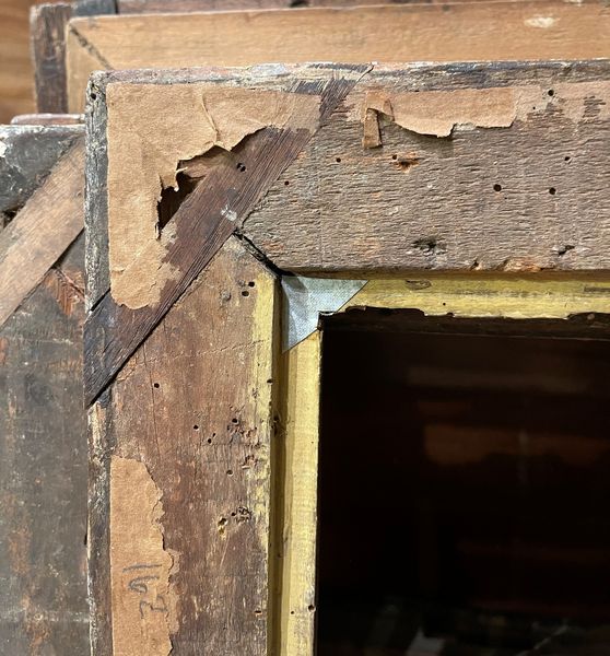 Cornice in legno dorato a tre ordini di intaglio. Italia centrale XVII secolo  - Asta Cornici Antiche - Associazione Nazionale - Case d'Asta italiane