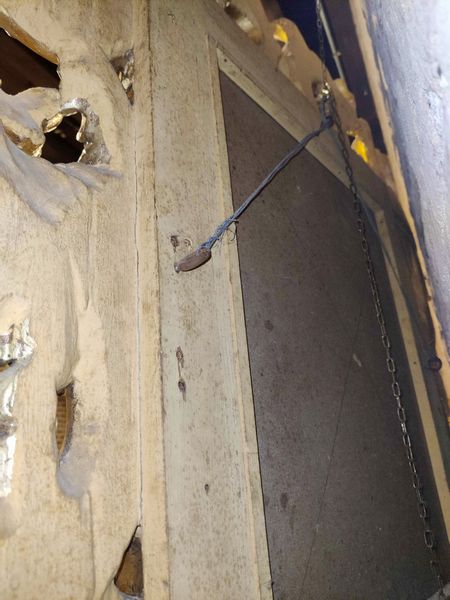 Cornice in legno intagliato, traforato e dorato. XX secolo  - Asta Cornici Antiche - Associazione Nazionale - Case d'Asta italiane