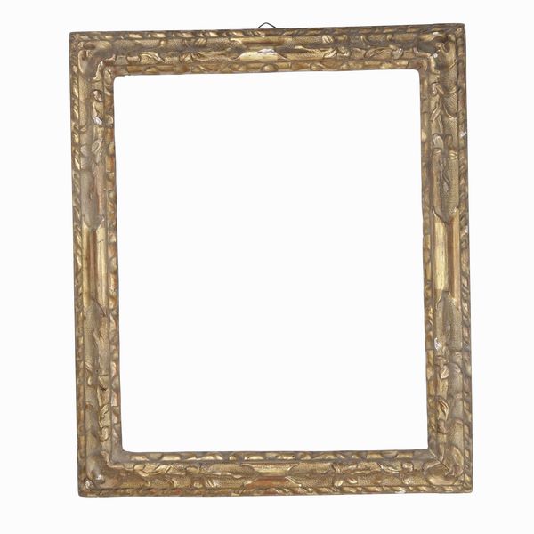 Cornice in legno intagliato e dorato. Veneto XVII secolo  - Asta Cornici Antiche - Associazione Nazionale - Case d'Asta italiane