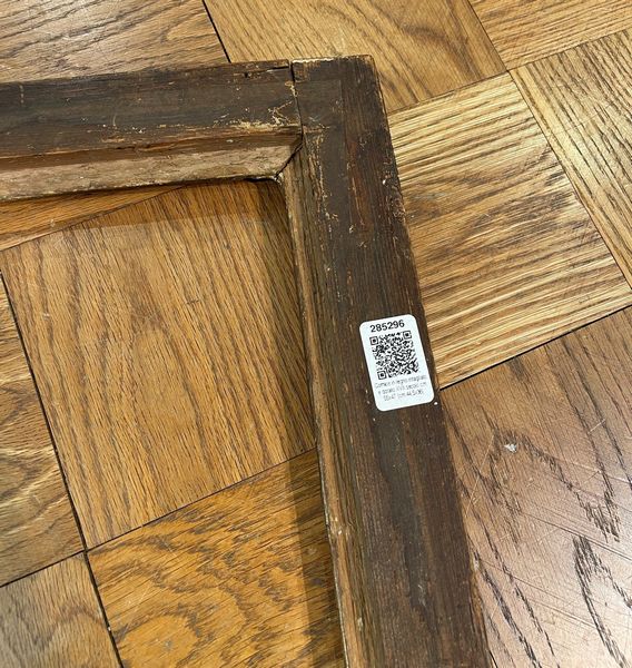 Cornice in legno intagliato e dorato. Veneto XVII secolo  - Asta Cornici Antiche - Associazione Nazionale - Case d'Asta italiane