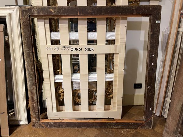 Grande cornice in legno dorato. XVIII secolo  - Asta Cornici Antiche - Associazione Nazionale - Case d'Asta italiane