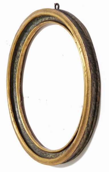 Cornice in legno laccato finto marmo e dorato. Marche XVIII secolo  - Asta Cornici Antiche - Associazione Nazionale - Case d'Asta italiane