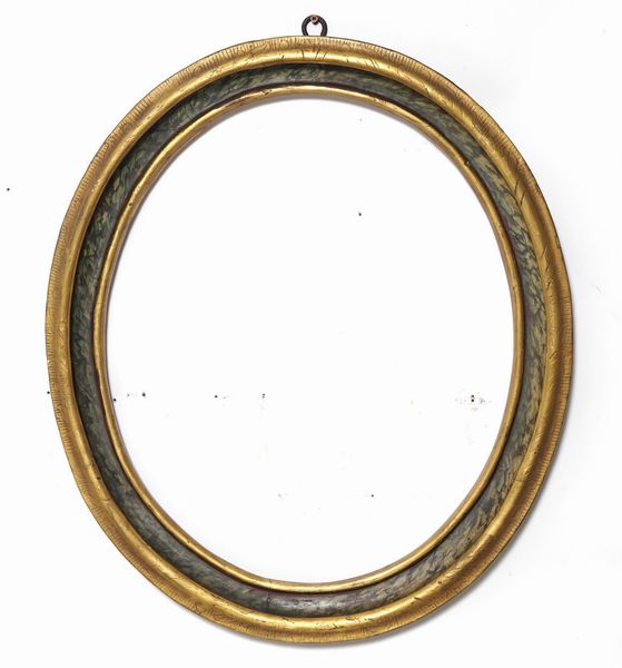 Cornice in legno laccato finto marmo e dorato. Marche XVIII secolo  - Asta Cornici Antiche - Associazione Nazionale - Case d'Asta italiane