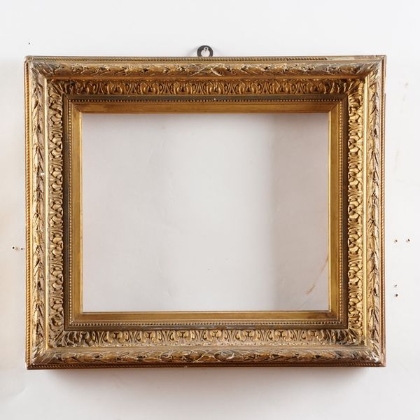 Cornice in pastiglia dorata a foglie dacanto, Francia XIX secolo  - Asta Cornici Antiche - Associazione Nazionale - Case d'Asta italiane