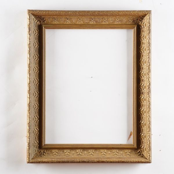 Cornice in pastiglia dorata. XIX secolo  - Asta Cornici Antiche - Associazione Nazionale - Case d'Asta italiane