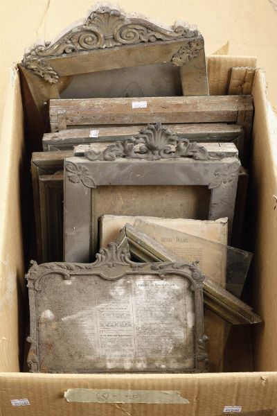 Lotto di cornici  - Asta Cornici Antiche - Associazione Nazionale - Case d'Asta italiane