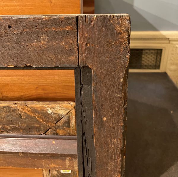 Cornice a cassetta in legno ebanizzato con decoridi racemi dorati, XVII secolo  - Asta Cornici Antiche - Associazione Nazionale - Case d'Asta italiane