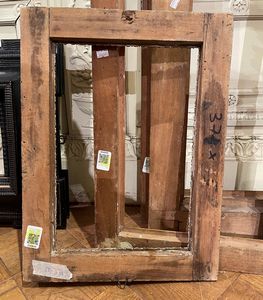 Cornice laccata finto porfido e intagliata, Roma fine XVIII secolo  - Asta Cornici Antiche - Associazione Nazionale - Case d'Asta italiane