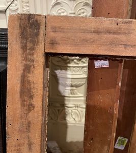 Cornice laccata finto porfido e intagliata, Roma fine XVIII secolo  - Asta Cornici Antiche - Associazione Nazionale - Case d'Asta italiane