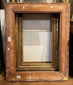 Cornice in pastiglia dorata. XIX secolo  - Asta Cornici Antiche - Associazione Nazionale - Case d'Asta italiane