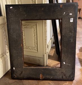 Cornice guilloch in legno intagliato ed ebanizzato. XVII-XVIII secolo  - Asta Cornici Antiche - Associazione Nazionale - Case d'Asta italiane