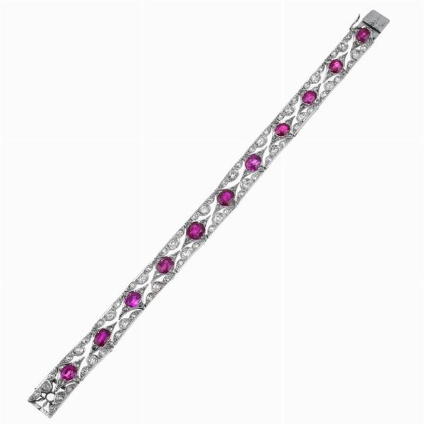 BRACCIALE CON RUBINI E DIAMANTI  - Asta GIOIELLI - Associazione Nazionale - Case d'Asta italiane