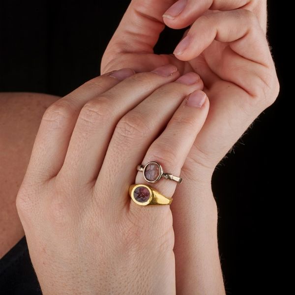 DUE ANELLI  - Asta GIOIELLI - Associazione Nazionale - Case d'Asta italiane