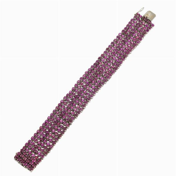 BRACCIALE A FASCIA CON RUBINI  - Asta GIOIELLI - Associazione Nazionale - Case d'Asta italiane