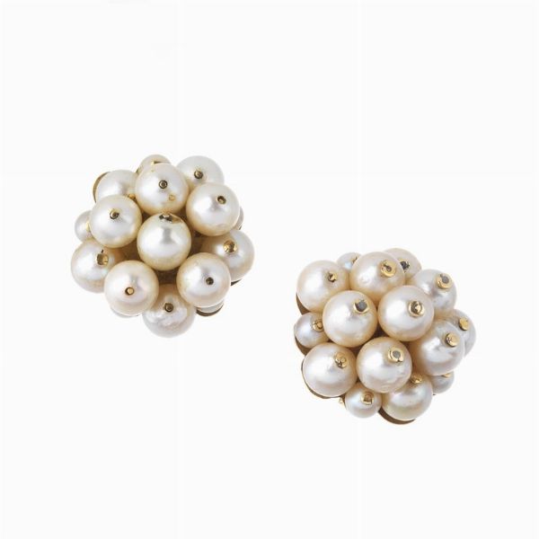 PAIO DI ORECCHINI A LOBO CON PERLE  - Asta GIOIELLI - Associazione Nazionale - Case d'Asta italiane