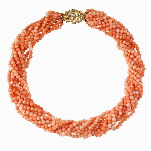 COLLANA TORCHON IN CORALLO ROSA  - Asta GIOIELLI - Associazione Nazionale - Case d'Asta italiane