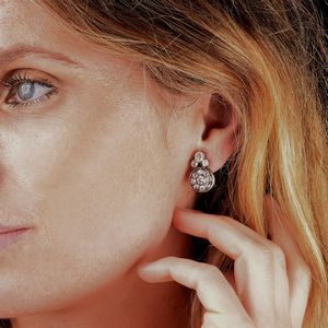 PAIO DI ORECCHINI CON DIAMANTI  - Asta GIOIELLI - Associazione Nazionale - Case d'Asta italiane