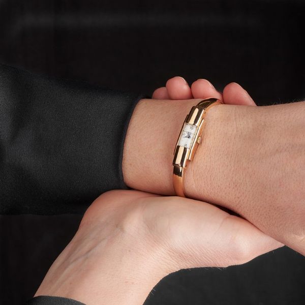 Baume & Mercier : BAUME & MERCIER OROLOGIO DA DONNA CON BRACCIALE A MANETTA  - Asta OROLOGI E PENNE - Associazione Nazionale - Case d'Asta italiane