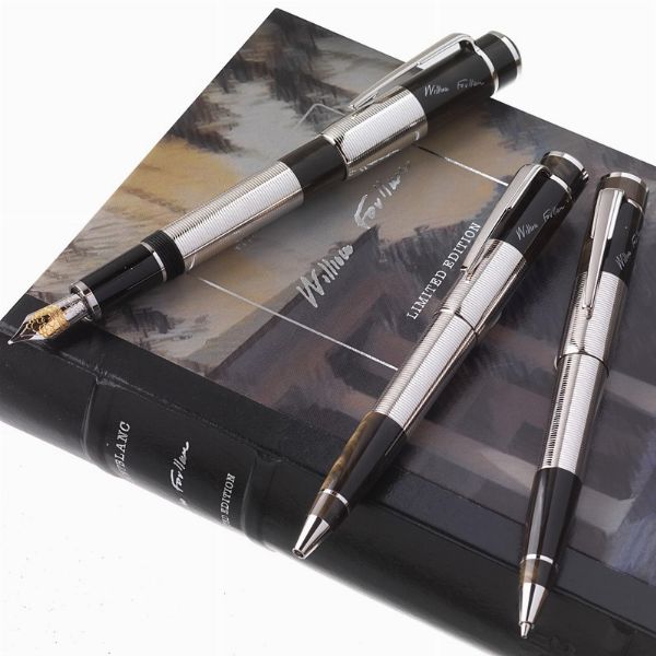 MONTBLANC : MONTBLANC "WILLIAM FAULKNER" PENNA STILOGRAFICA SERIE SCRITTORI EDIZIONE LIMITATA N. 03241/16000, PENNA A SFERA N. 03241/18000, PORTAMINE N. 03241/4000 ANNO 2007  - Asta OROLOGI E PENNE - Associazione Nazionale - Case d'Asta italiane