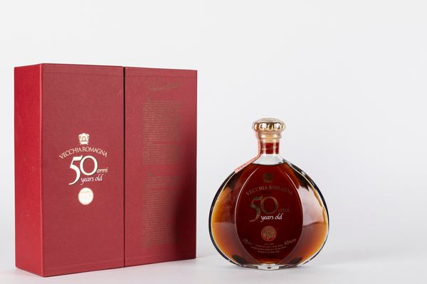 Italia : Vecchia Romagna 50 YO  - Asta Vini e Distillati - Associazione Nazionale - Case d'Asta italiane