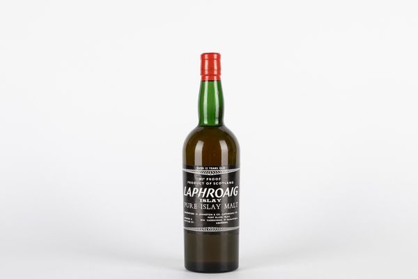 Scozia : LAPHROAIG 12 YEARS OLD  - Asta Vini e Distillati - Associazione Nazionale - Case d'Asta italiane
