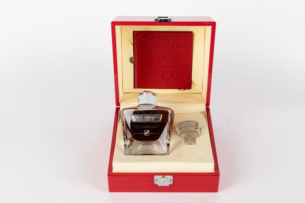 Repubblica Domenicana : Brugal Papa Andres Con Scatola Collection Privada De La Familia  - Asta Vini e Distillati - Associazione Nazionale - Case d'Asta italiane