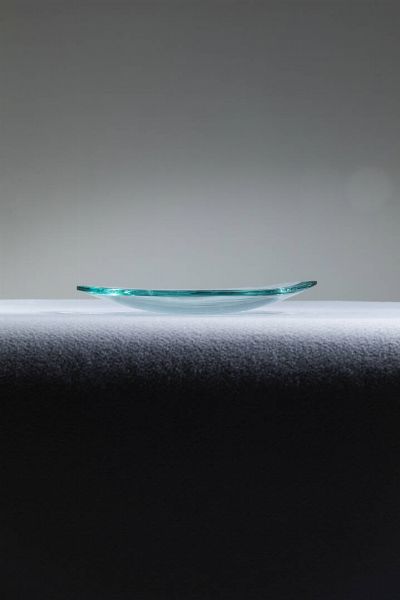 MAX INGRAND : Centrotavola in cristallo.  Prod. Fontana Arte  anni '60 cm 5x40x28  - Asta Design - Associazione Nazionale - Case d'Asta italiane