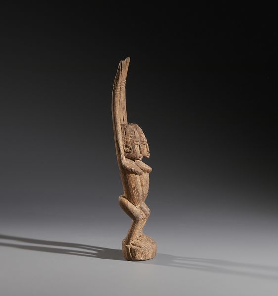 Dogon o Tellem - Mali : Nello stile di Scultura antropomorfa in forma di  coppia ancestrale con braccia alzate Legno duro a patina chiara  - Asta Asta 444 | AFRICA, OCEANIA E AMERICHE - ARTIGIANATO AFRICANO: VARI COMMITTENTI E SELEZIONE DALLA COLLEZIONE BARTOLOMUCCI Online - Associazione Nazionale - Case d'Asta italiane
