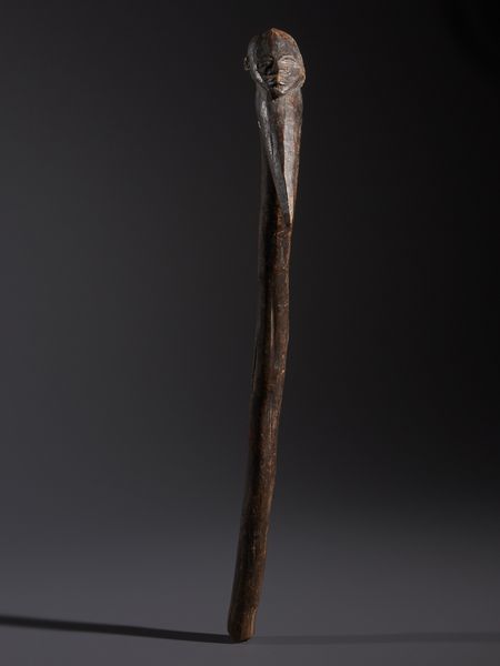 Lobi - Burkina Faso/Costa d'Avorio : Nello stile di Bastone-Insegna di  comando con testa antropomorfa  in legno duro a patina marrone  - Asta Asta 444 | AFRICA, OCEANIA E AMERICHE - ARTIGIANATO AFRICANO: VARI COMMITTENTI E SELEZIONE DALLA COLLEZIONE BARTOLOMUCCI Online - Associazione Nazionale - Case d'Asta italiane