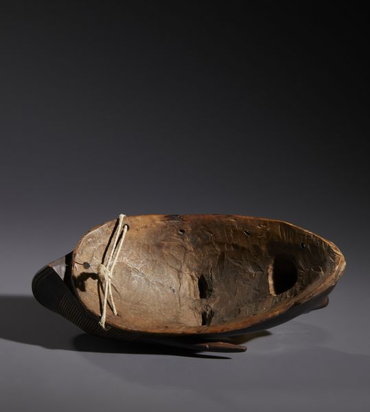 Guro - Costa d'Avorio : Nello stile di Maschera antropomorfa  in legno duro a patina scura  - Asta Asta 444 | AFRICA, OCEANIA E AMERICHE - ARTIGIANATO AFRICANO: VARI COMMITTENTI E SELEZIONE DALLA COLLEZIONE BARTOLOMUCCI Online - Associazione Nazionale - Case d'Asta italiane