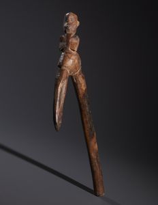 Mossi - Burkina Faso - Nello stile di Bastone-Insegna di  comando con personaggio antropomorfo e becco d'uccello in legno duro a patina marrone
