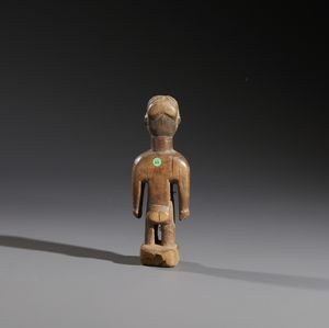 Ewe - Ghana : Nello stile di Scultura antropomorfa femminile in  legno duro a patina naturale  - Asta Asta 444 | AFRICA, OCEANIA E AMERICHE - ARTIGIANATO AFRICANO: VARI COMMITTENTI E SELEZIONE DALLA COLLEZIONE BARTOLOMUCCI Online - Associazione Nazionale - Case d'Asta italiane