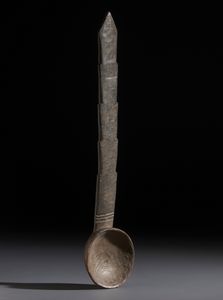 Yoruba -Nigeria - Nello stile di Cucchiaio  in legno duro a patina scura