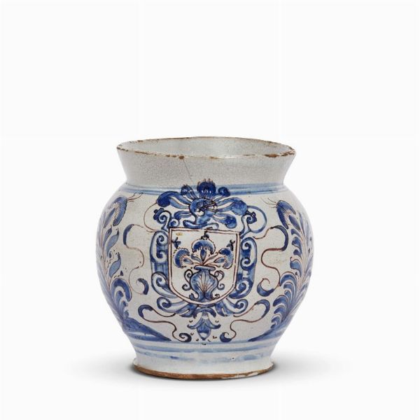 VASO, LATERZA, SECONDA MET&Agrave; SECOLO XVIII  - Asta UNA COLLEZIONE DI VASI DA FARMACIA IN MAIOLICA - Associazione Nazionale - Case d'Asta italiane