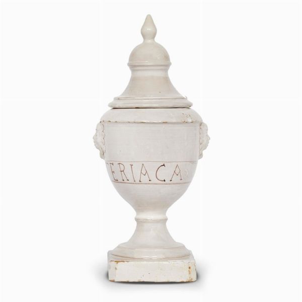 VASO CON COPERCHIO, SASSUOLO, PRIMA MET&Agrave; SECOLO XIX  - Asta UNA COLLEZIONE DI VASI DA FARMACIA IN MAIOLICA - Associazione Nazionale - Case d'Asta italiane