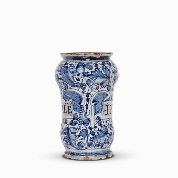 ALBARELLO, ROMA, MET&Agrave; SECOLO XVII  - Asta UNA COLLEZIONE DI VASI DA FARMACIA IN MAIOLICA - Associazione Nazionale - Case d'Asta italiane