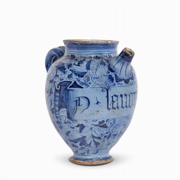 VERSATOIO, ROMA, SECOLO XVII  - Asta UNA COLLEZIONE DI VASI DA FARMACIA IN MAIOLICA - Associazione Nazionale - Case d'Asta italiane