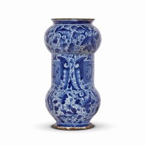 ALBARELLO, ROMA, FINE XVI SECOLO - INIZIO XVII  - Asta UNA COLLEZIONE DI VASI DA FARMACIA IN MAIOLICA - Associazione Nazionale - Case d'Asta italiane