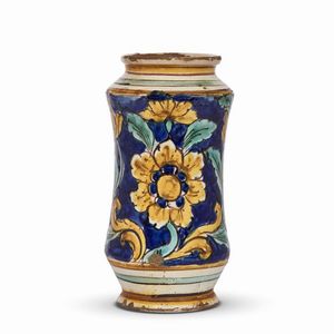 ALBARELLO, CALTAGIRONE, PRIMA MET&Agrave; SECOLO XVIII  - Asta UNA COLLEZIONE DI VASI DA FARMACIA IN MAIOLICA - Associazione Nazionale - Case d'Asta italiane
